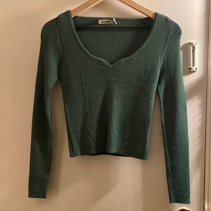 DREAMER JEANS green ribbed sweetheart neckline long sleeve top